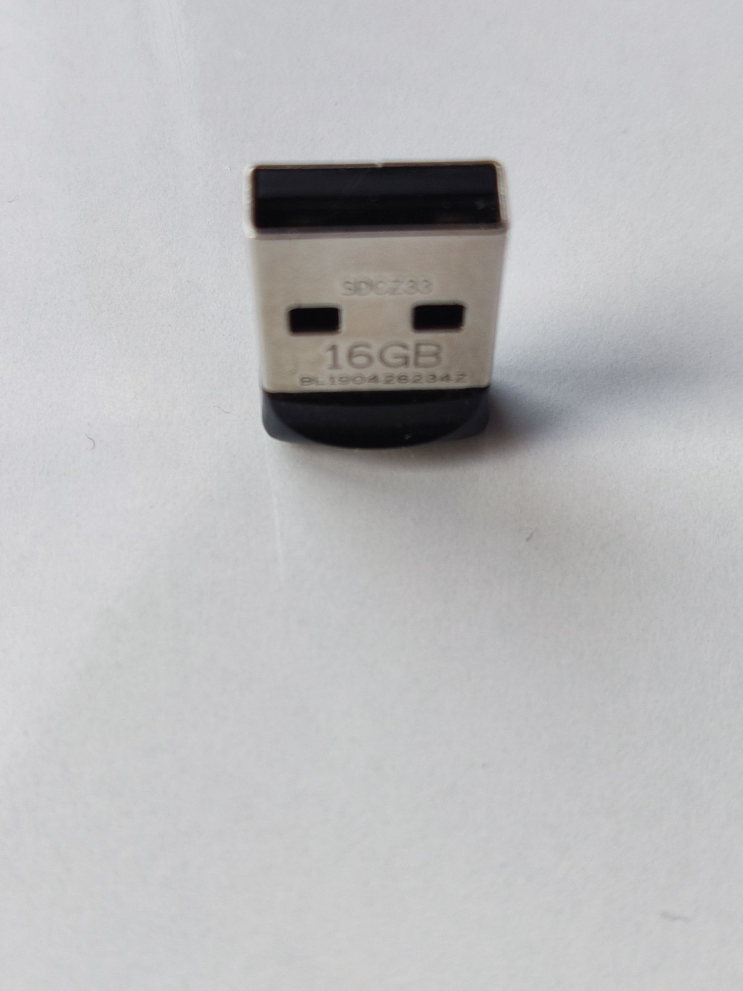 Usb mini flash sandisk 16 gb, міні флешка 16 гб.