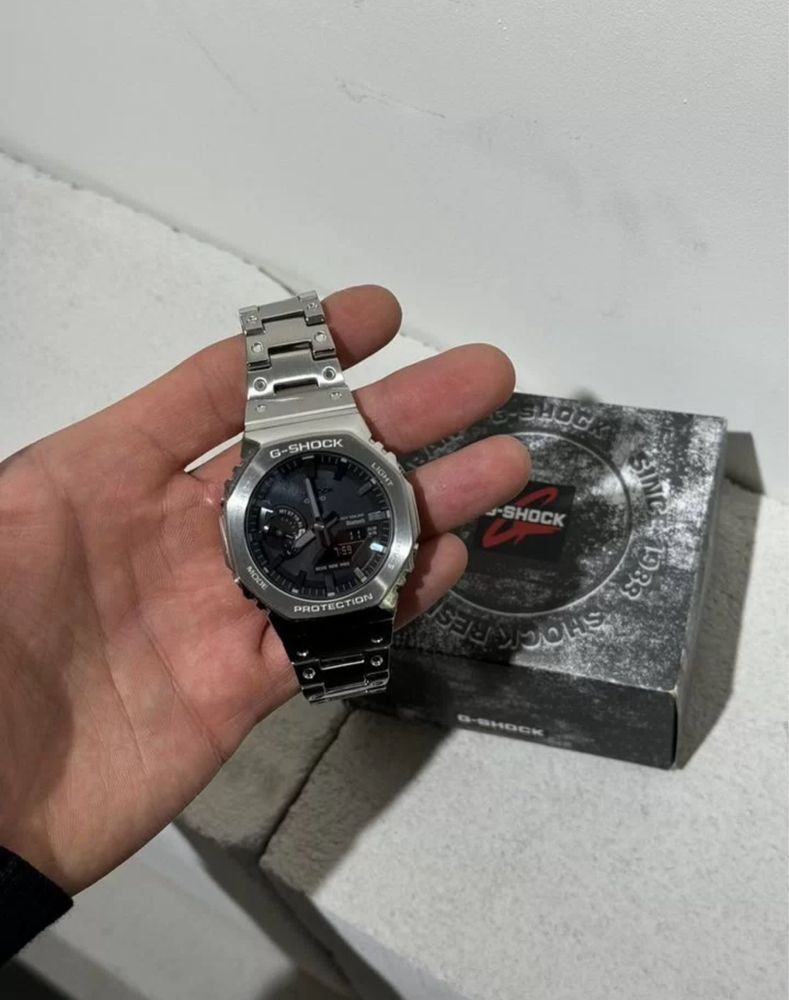Мужские часы Casio G-Shock GM-B2100D-1A