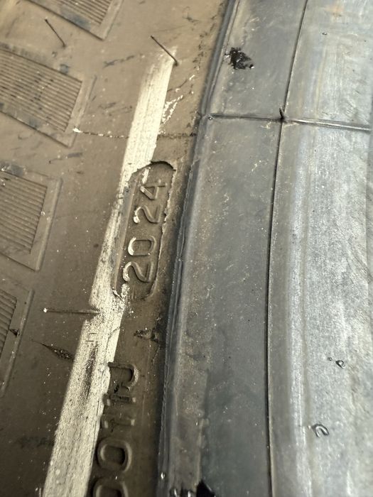 M41. 385/65/22,5 Bridgestone R179 - naczepa;  dot 2024