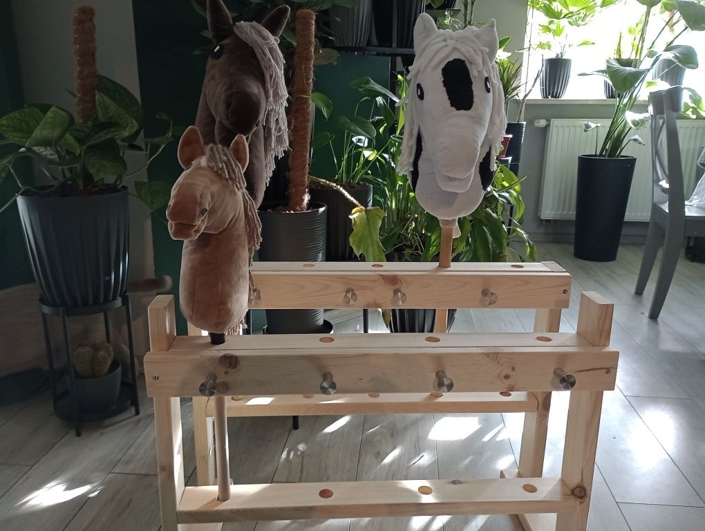 Stajnia stojak hobby horse 7-8 koni