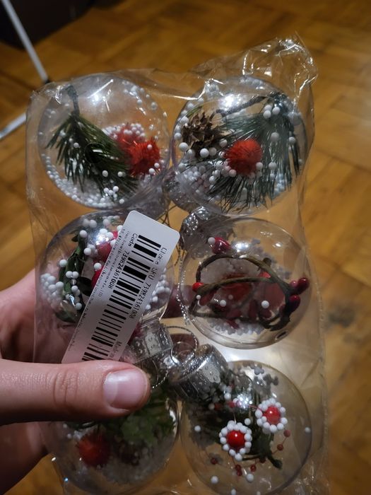 Przezroczyste bąblki switeczne