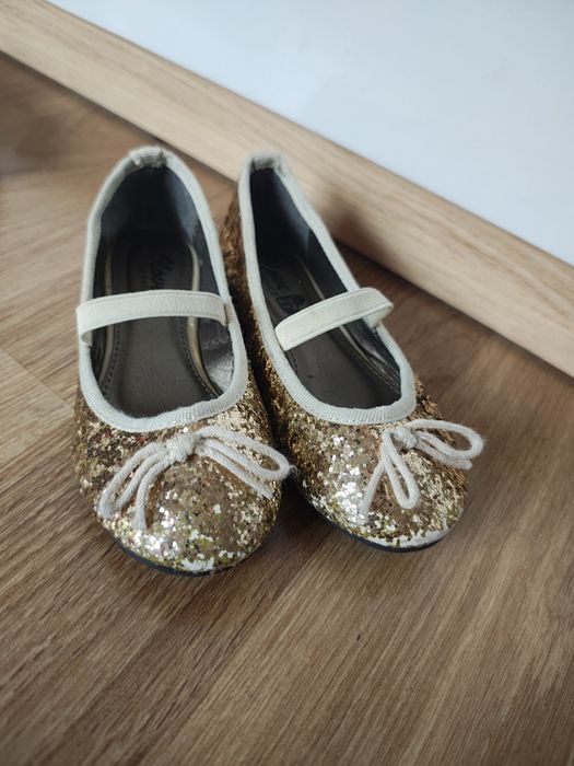 Balerinki Reserved r. 27