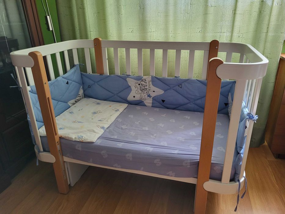Кроватка детская