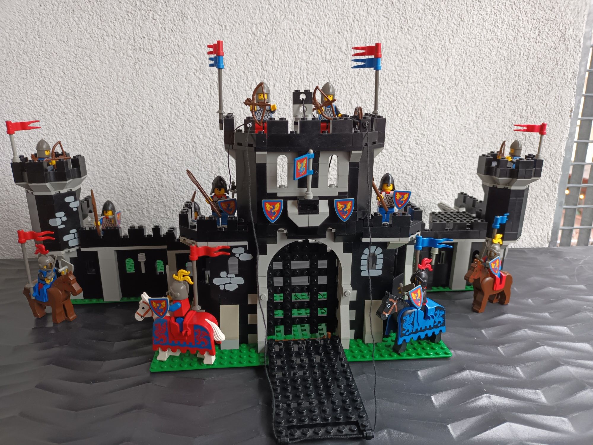 Klocki LEGO Castle 6085 - Black Monarch's Castle