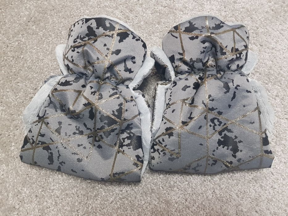 Mufki firmy Mio bebe