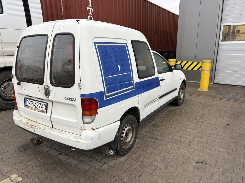 Sprzedam VW Caddy 1,4 benzyna