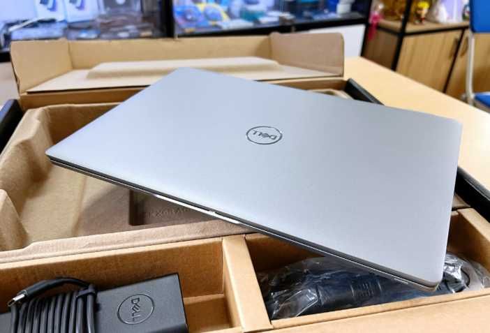 DELL 5320 13.3” i5-1145G7U TOUCH 24GB 1TB SSD WIN 11 PRO | Usado 1 Mês
