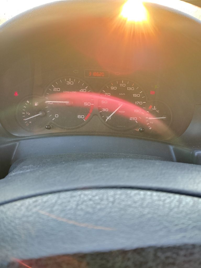 Citroen Berlingo 1.9D Hak Klima