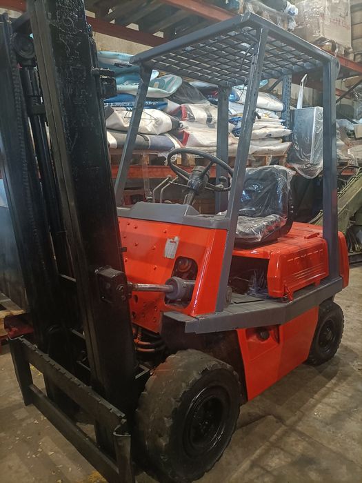 Empilhador Toyota 1.5 a GPL