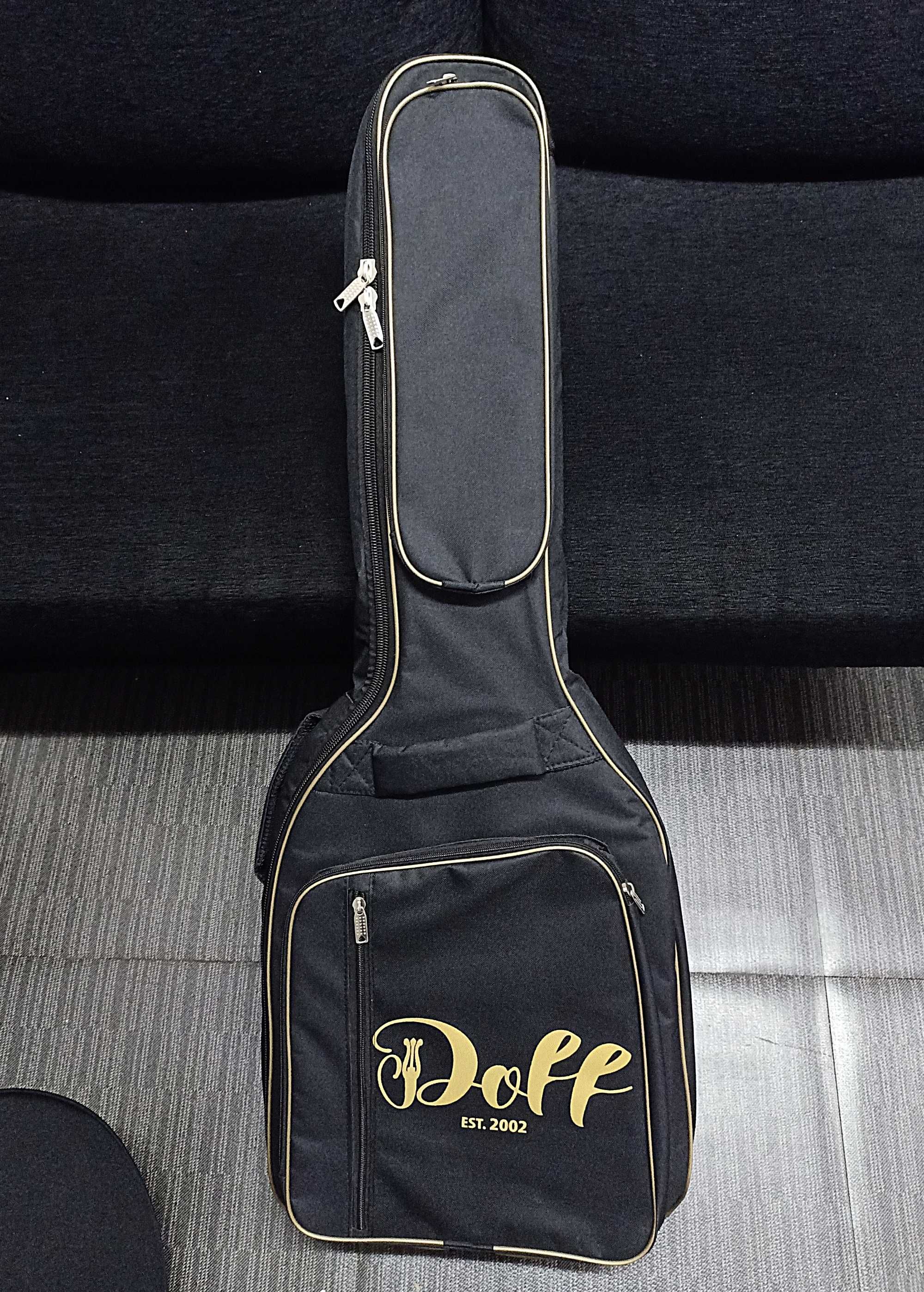 Guitarra clássica Doff 011-C maciça ácer / abeto