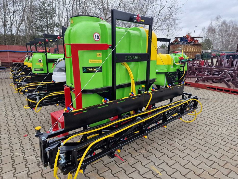 Opryskiwacz zawieszany SHOGUN 1000l 15m Demarol