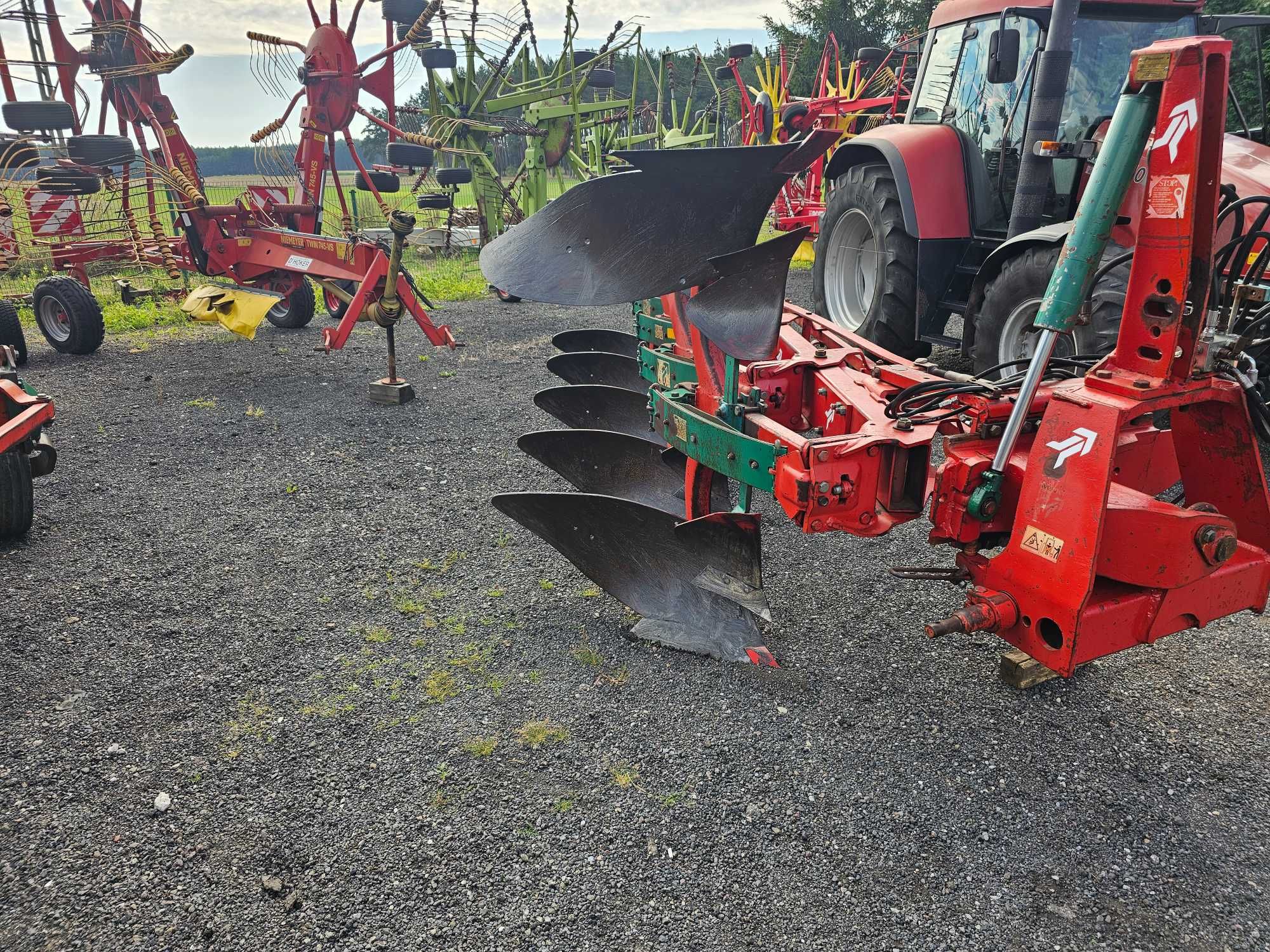 Pług kverneland ,Overum,kuhn, resor ,hydraulika super stan **