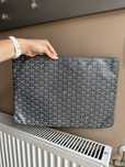 Goyard logo monogrsm szara premium old money