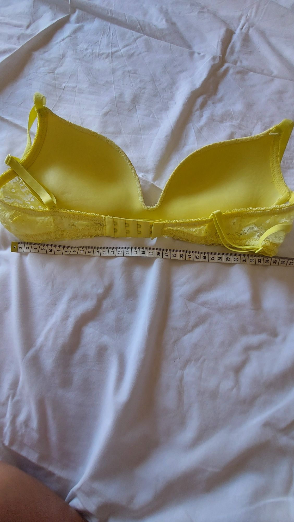 Sutiã amarelo da Tezenis