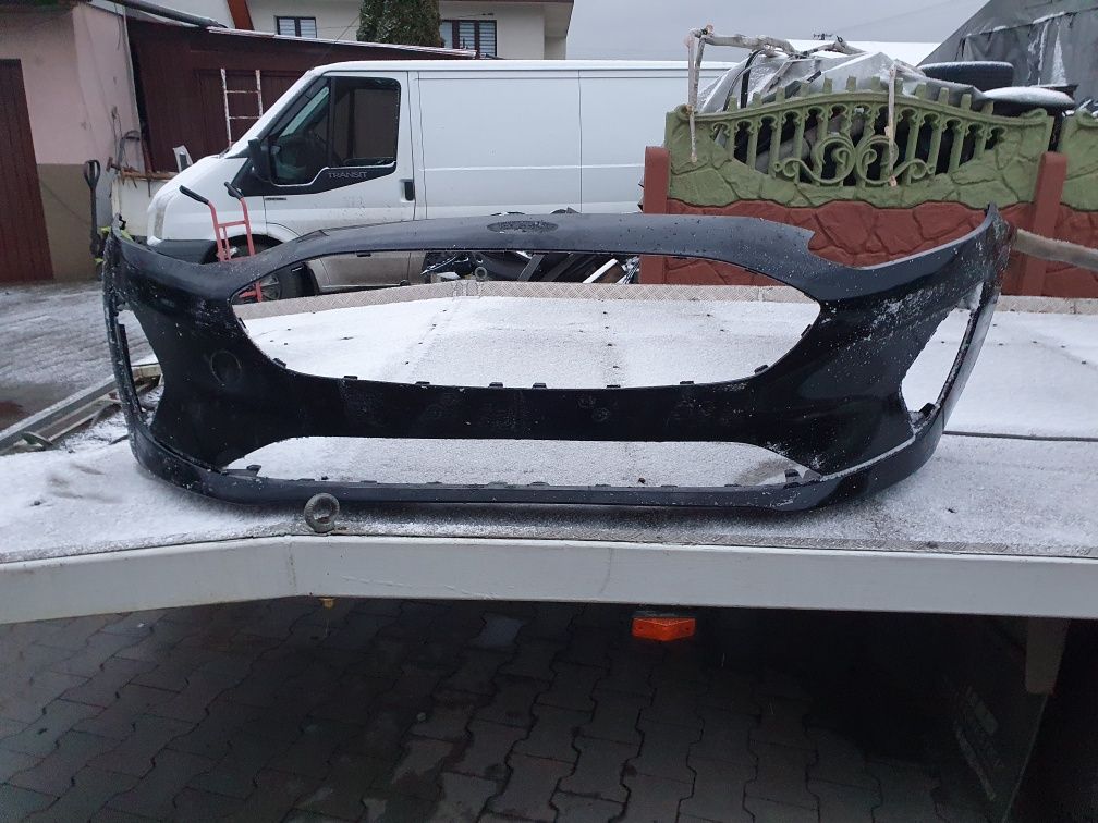 Zderzak Przód Ford Fiesta MK8 RS ST Czarny Goły Przedni