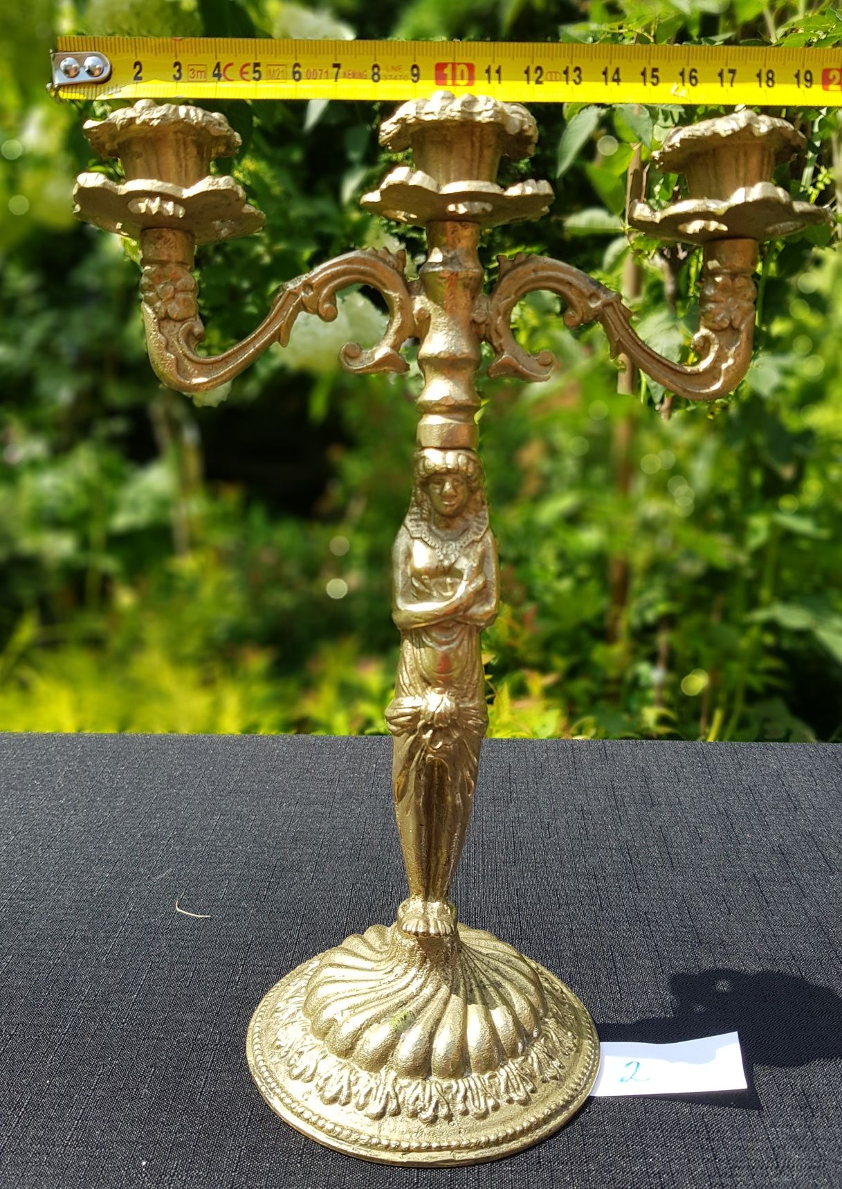 Świecznik mosiężny figularny, Trójramienny kobieta VINTAGE PRL
