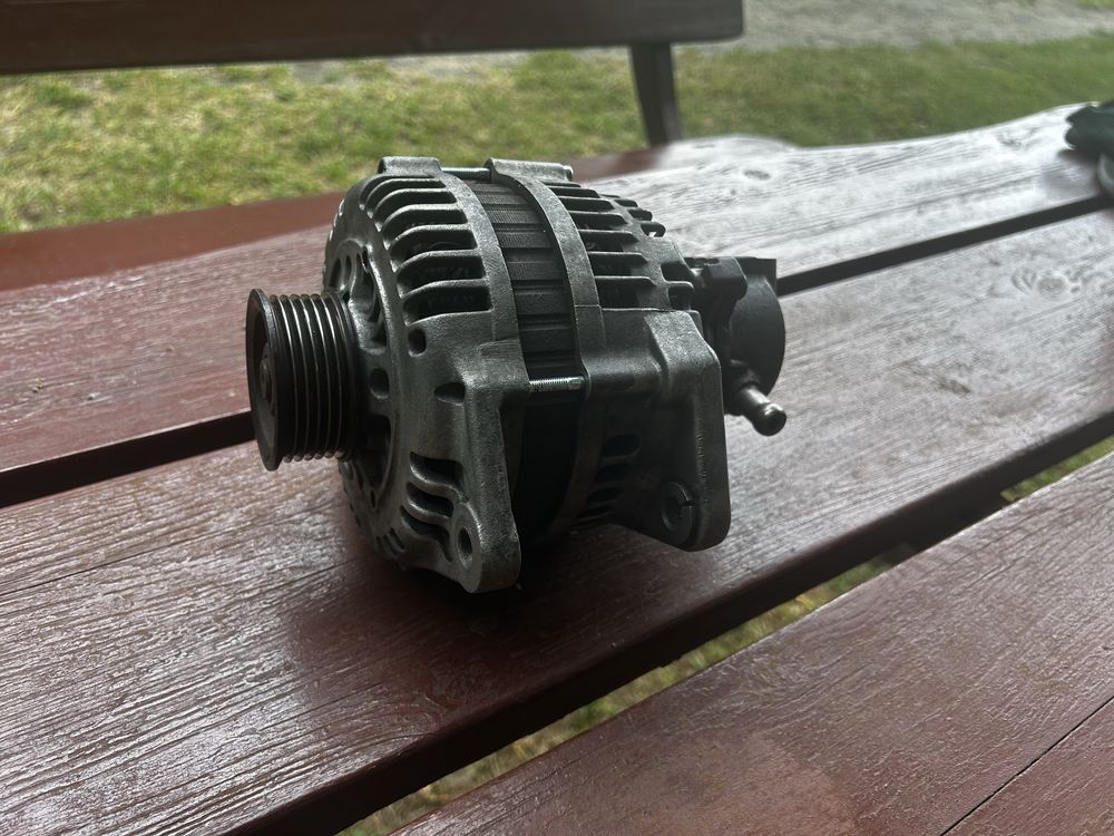 Alternator z Vacu pompą Opel Meriva 1.7