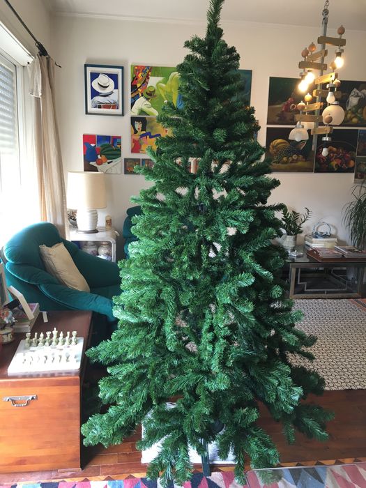 Vendo arvore de Natal  sintética com 2,10m