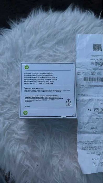 AirPods 4 Apple New with (ANC)64298094321281122