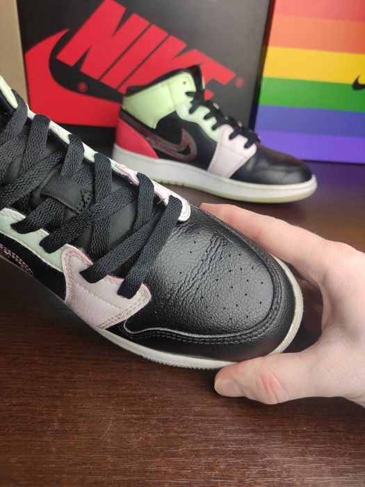 uty Nike Air Jordan 1 Mid Se 37.5 EU 23.5 cm Glow in the dark aj1