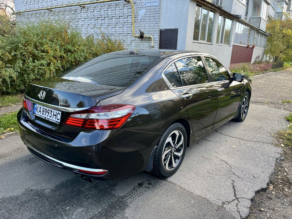 Honda Accord 2015 Automat