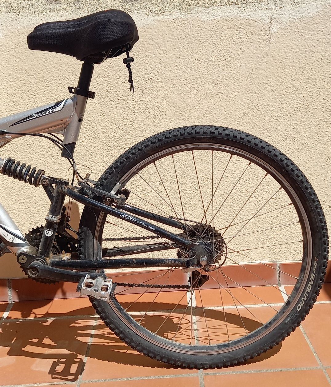 Bicicleta BTT roda 26" dupla suspensão