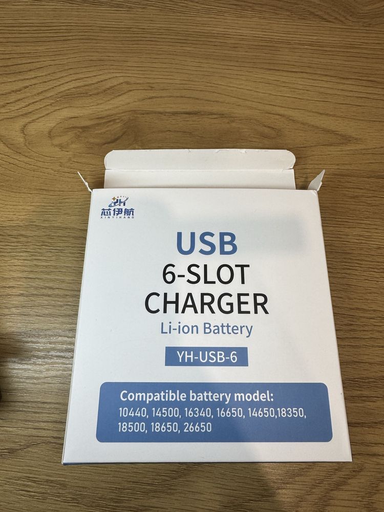 6-слотовое зарядное устройство для Li-ion аккумуляторов YH-USB-6