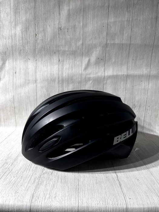 Powystawowy Kask Rowerowy Bell Avenue  r. UNI (54-61cm)