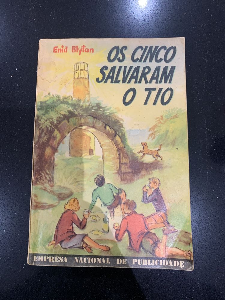 Livro - Os Cinco Salvaram o Tio