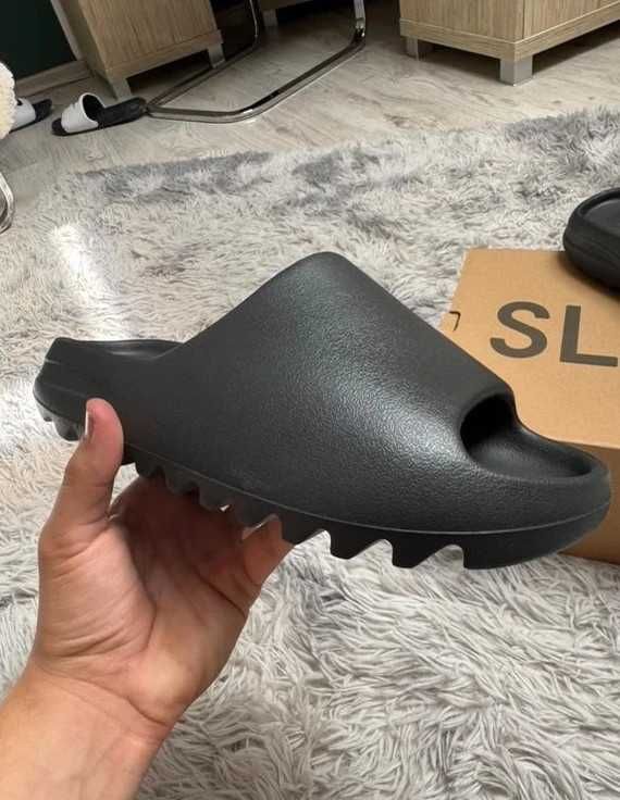 Adidas YeezySlide_Black Nowe damskie Klapki 41