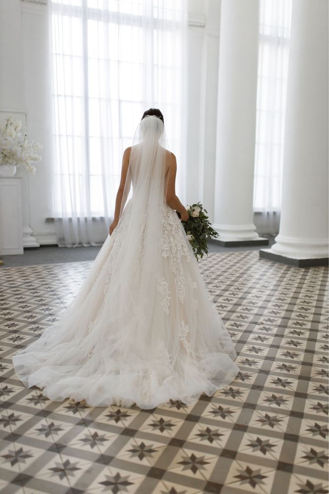 Весільна сукня з салону Inessa