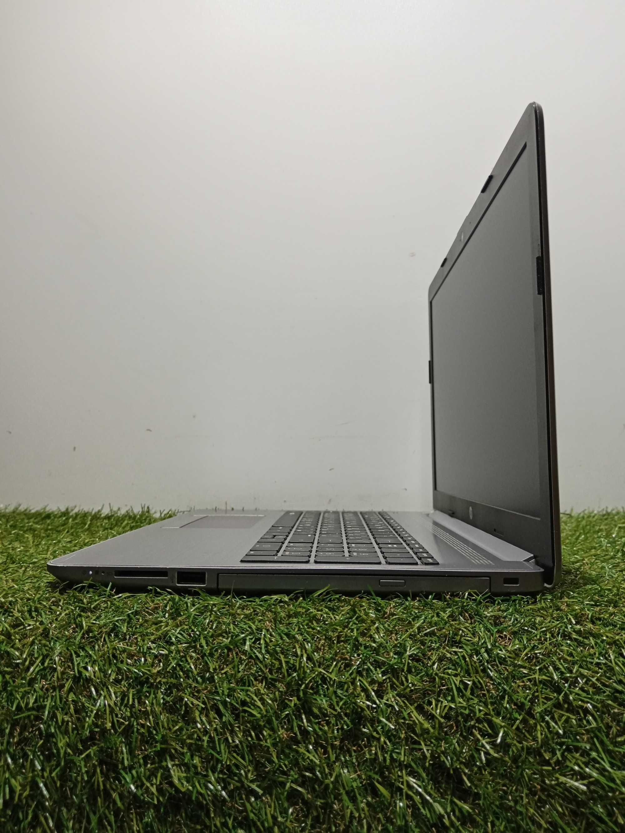 Ноутбук HP 255 G7 — (Ryzen 3 2200U / 8 ГБ DDR4 / SSD 240 ГБ / 34 Wh)