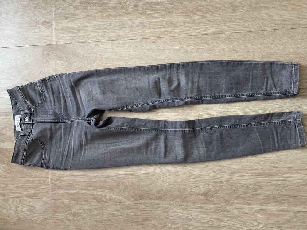 Spodnie Reserved Denim 32 XXS szare jak nowe