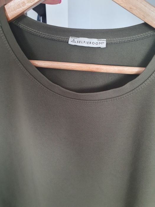Sukienka dresowa rozkloszowana  khaki Selfieroom