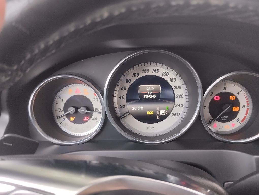 Mercedes E220d Coupe