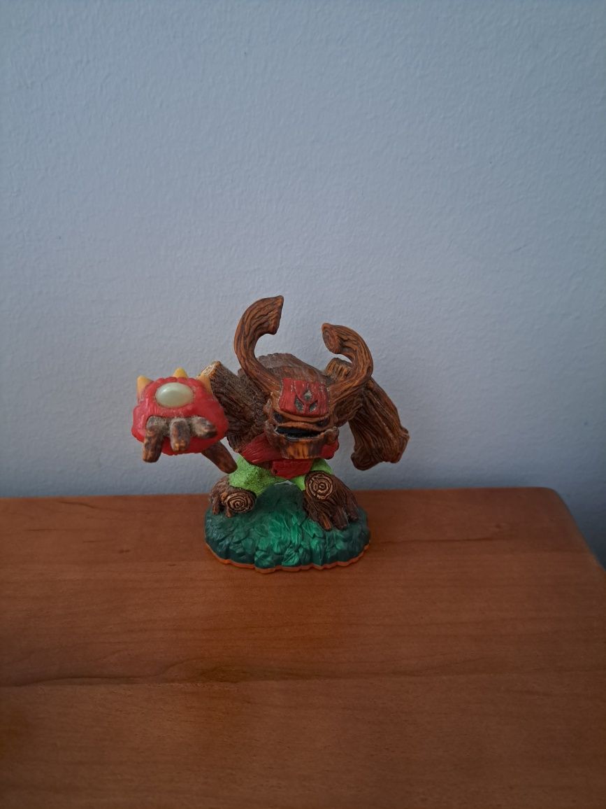 Skylanders bonecos e portais