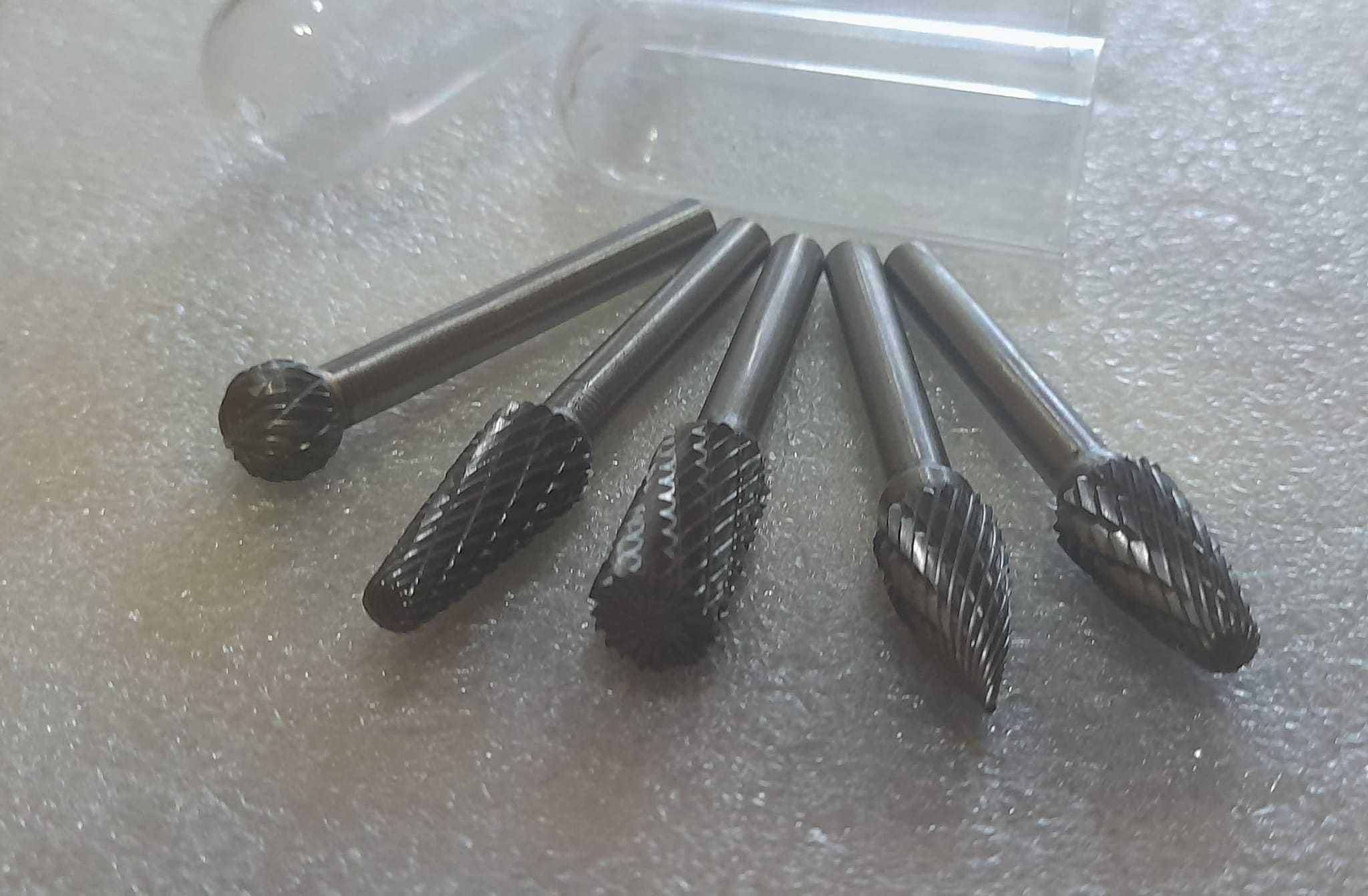 Bucha de aperto rápido ( 0.2 a 16mm) com cone Mt2
