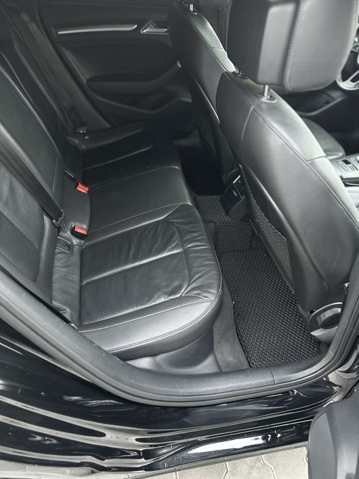 Продам Audi A3 2018, хороший стан