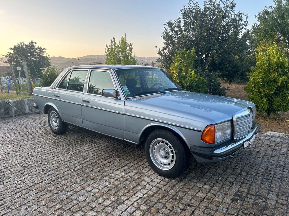 Mercedes W123 - 300D - 5 velocidades