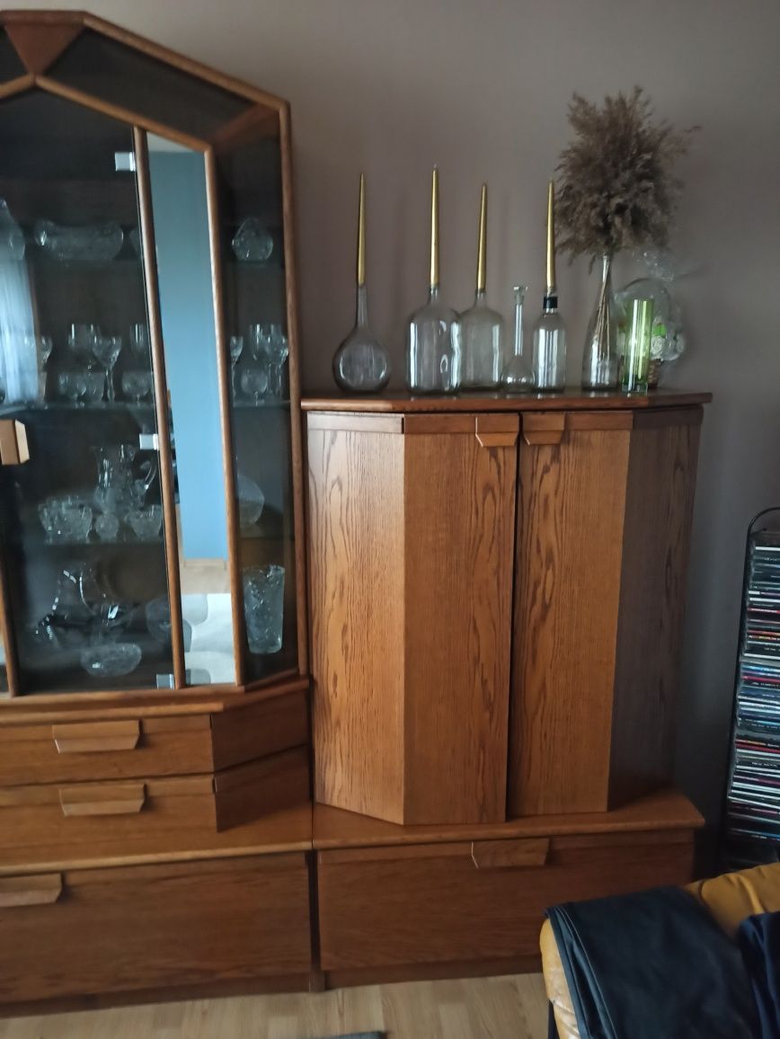 Meblościanka dąb, szafą dwudrzwiową, meble salon