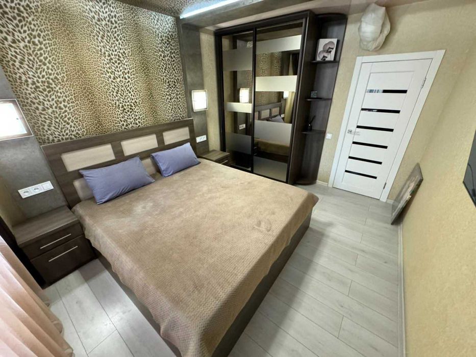 Оренда 3 кімнатної квартири на Подолі!!!