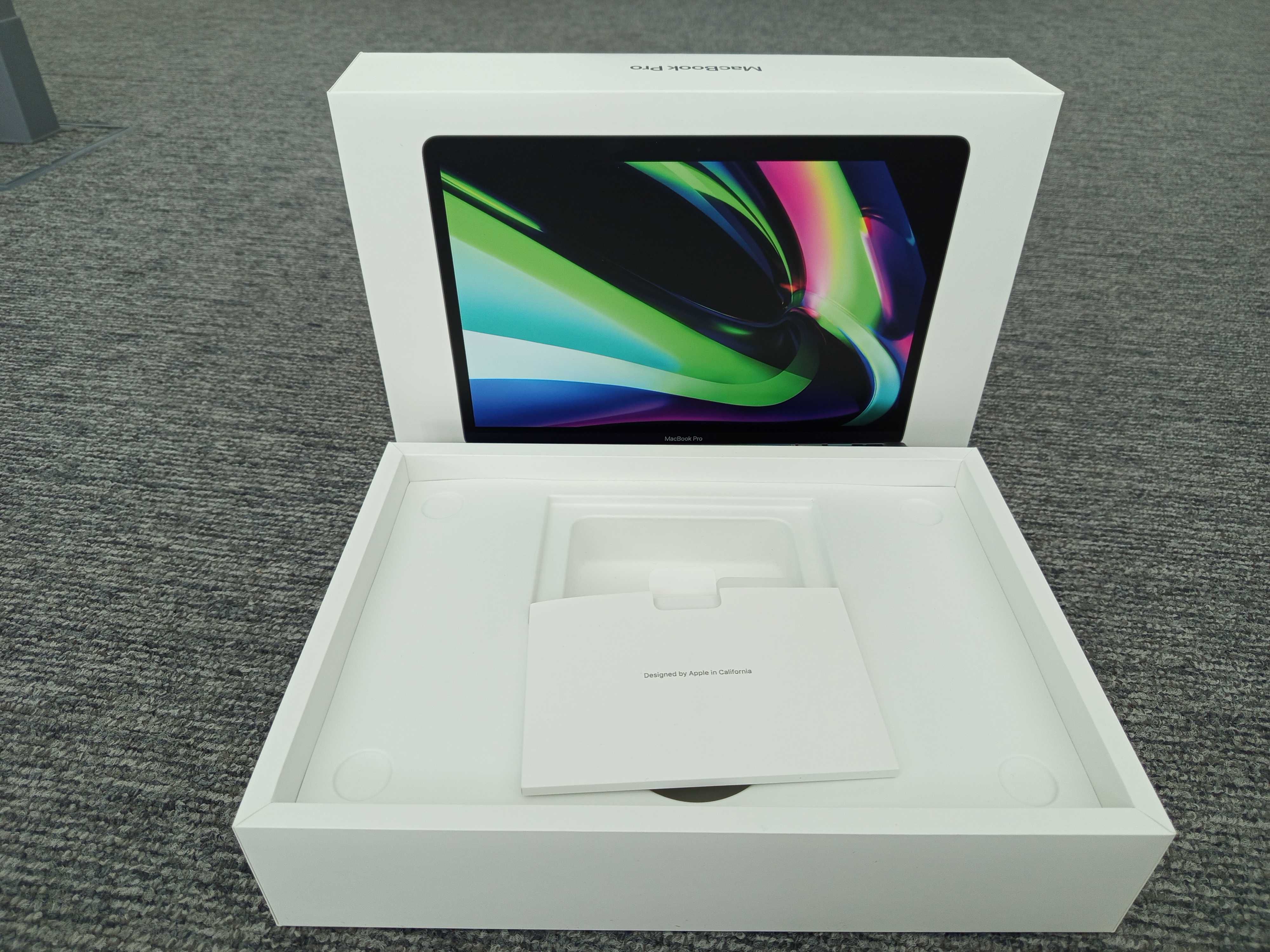 MacBook Pro 13 pudełko, opakowanie