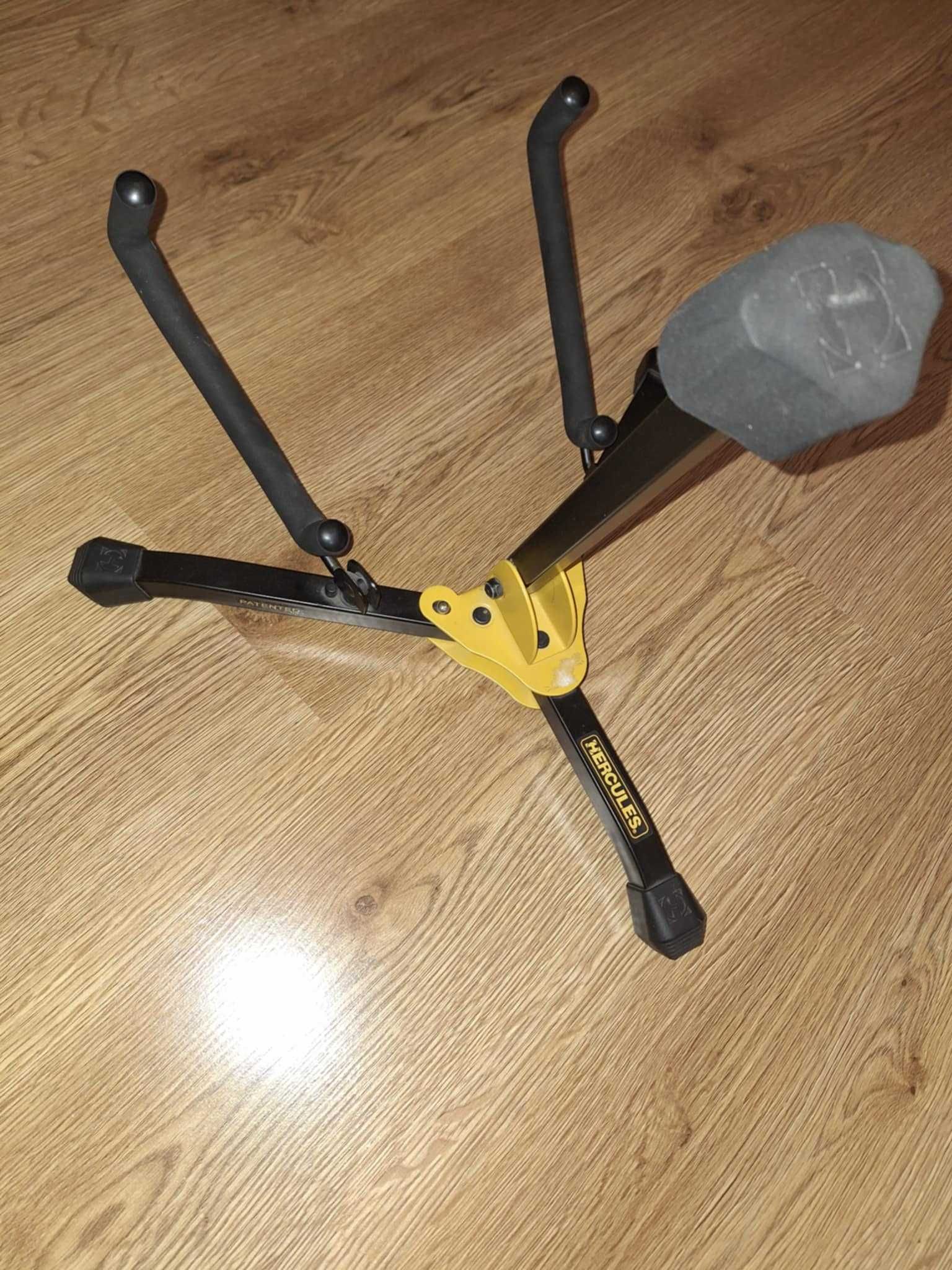 Statyw na gitarę Hercules