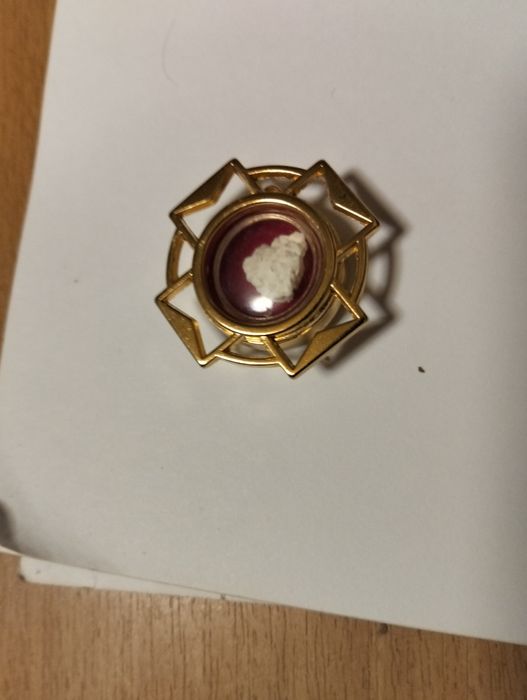 Relikwia , Relikwiarz kamień z groty św. Michała