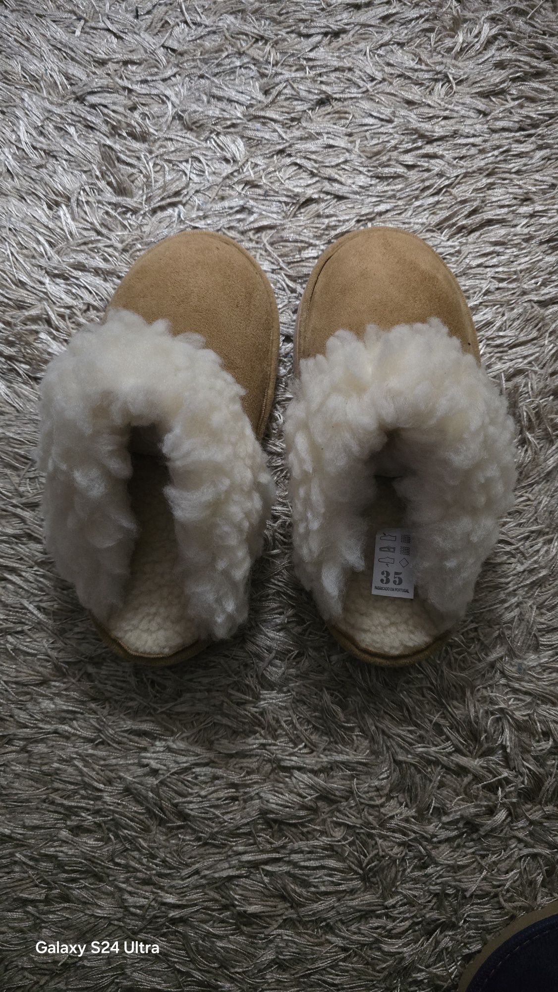 Chinelos com pêlo