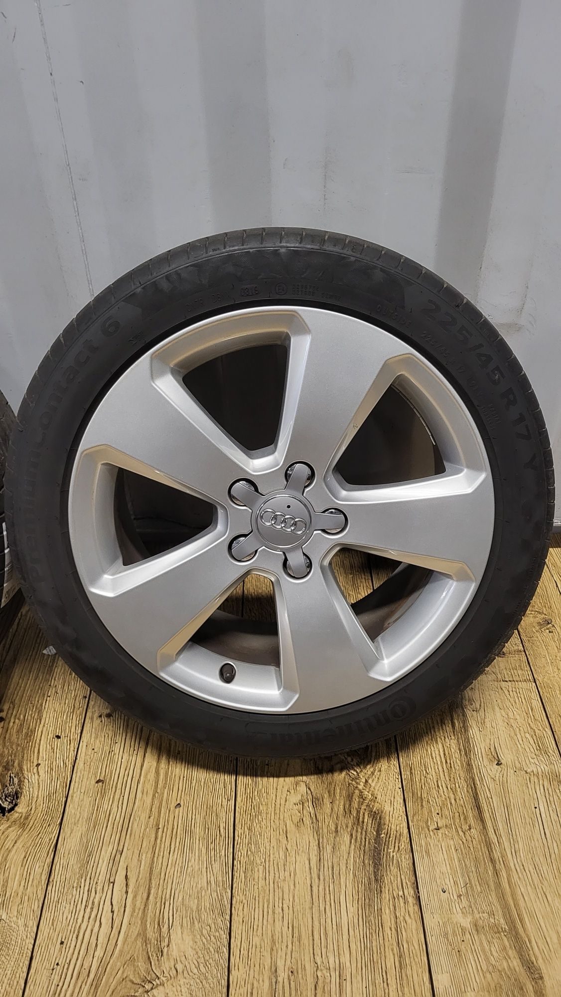 Alufelgi Audi S-line 17" 5x112 z oponami 225/45 R17 A3 S3 8V A4 Vw