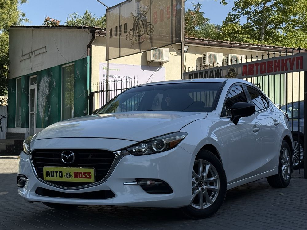 Mazda 3 2015 год, 2.0 бензир