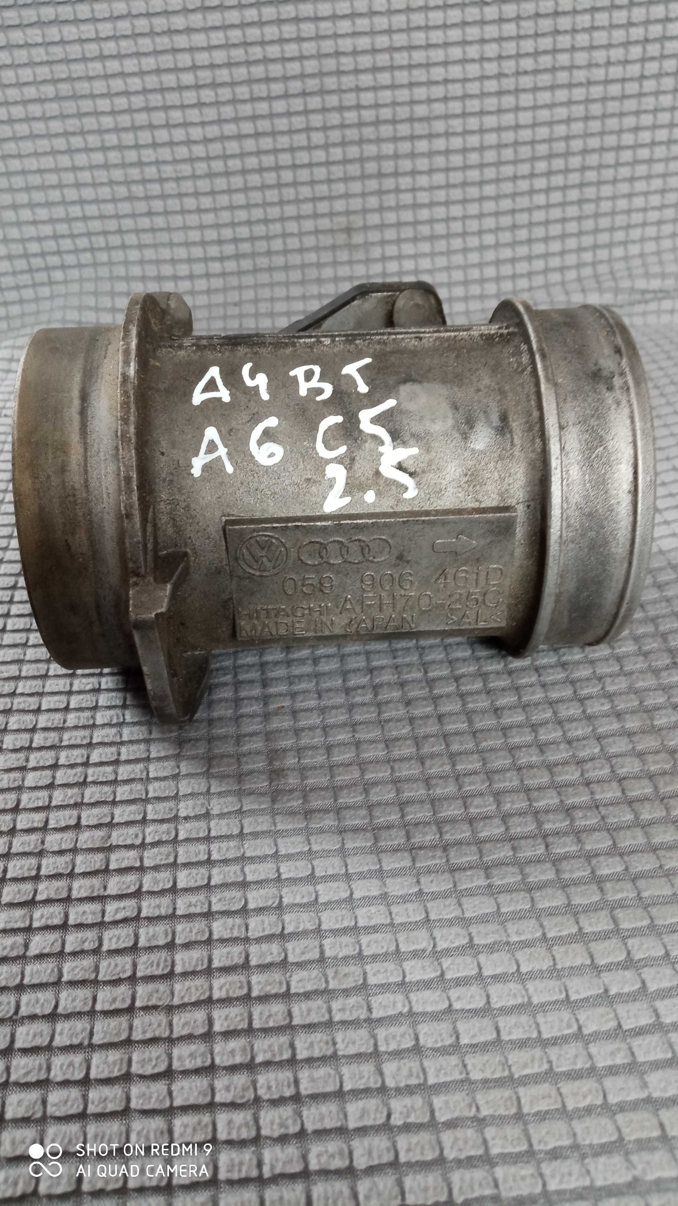 Przepływomierz powietrza Audi A4 ,Passat,A6C5, 2,5tdi 059.906461D,