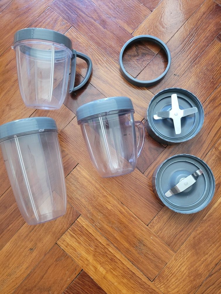 Blender kielichowy NUTRIBULLET NB-101B