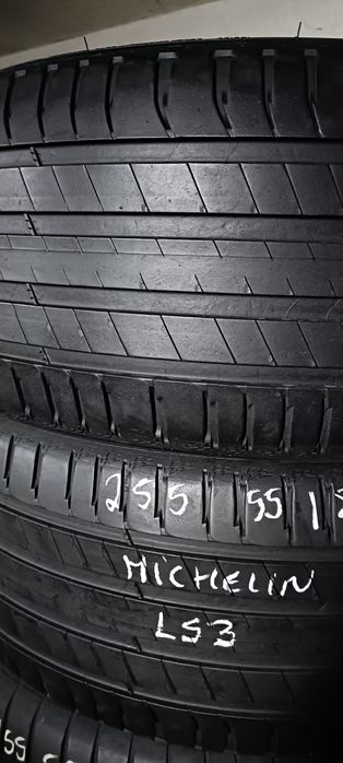 Pneus  255/55/18